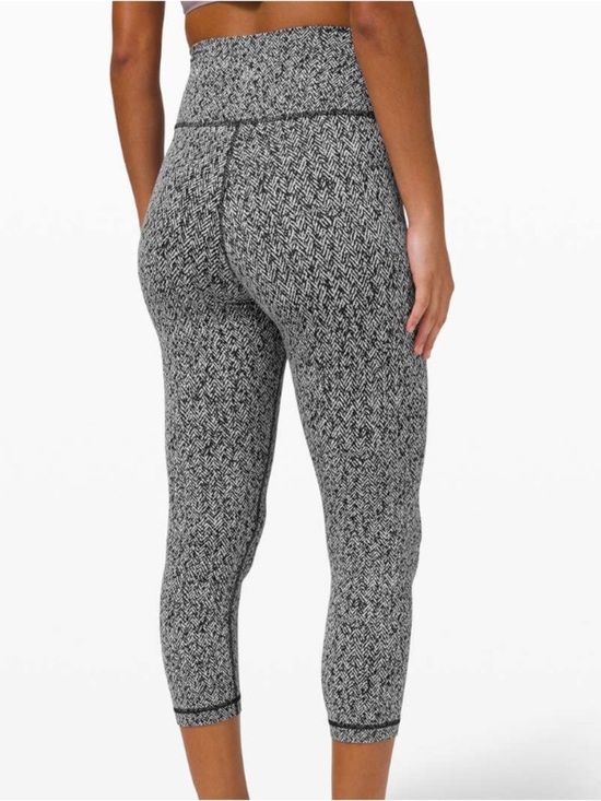 lululemon athletica Pants - Lululemon Wunder Under High-Rise Crop 21* 🔥🔥New WithOUT Tags Size 4